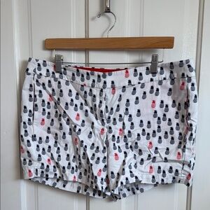 J Crew // Pineapple 🍍 Print Women's Shorts - White and Black